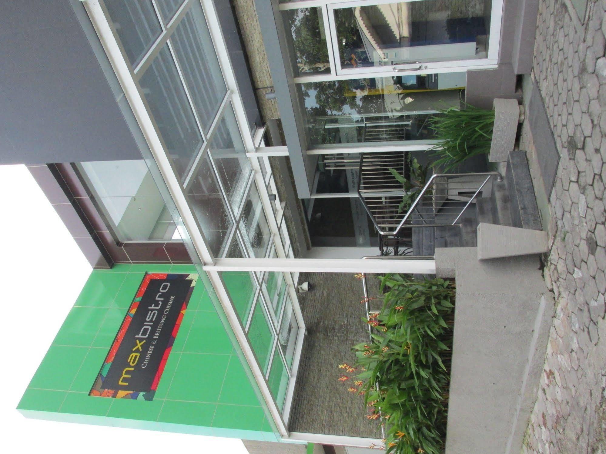 Dk Belstar Hotel Belitung Tanjung Pandan Luaran gambar