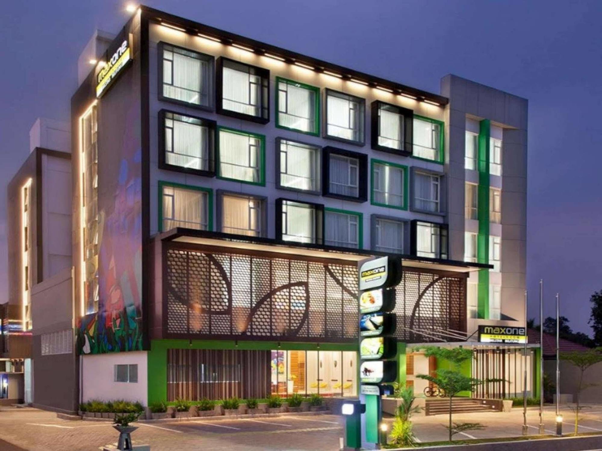 Dk Belstar Hotel Belitung Tanjung Pandan Luaran gambar